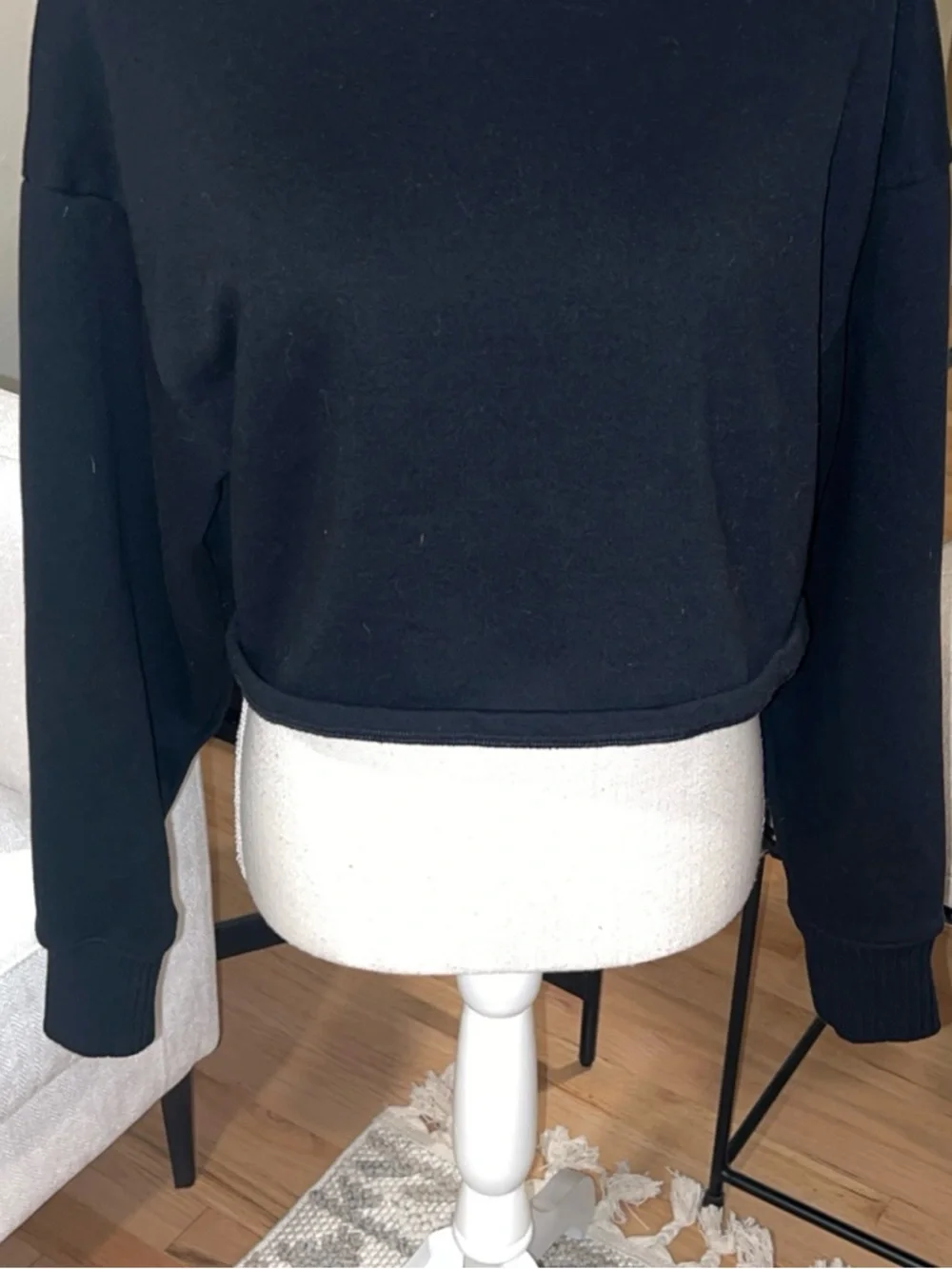 🆕ALO YOGA Cropped Serenity Sweatshirt